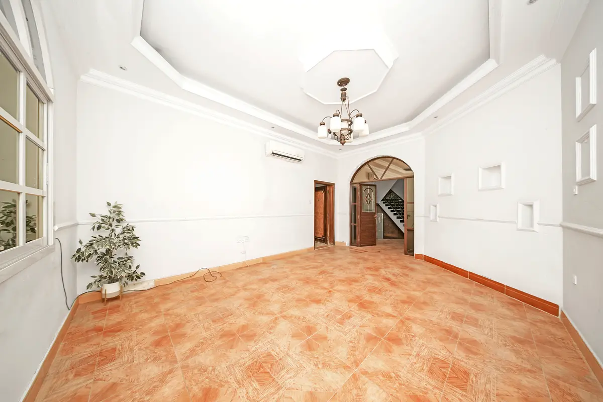 فيلا تجاري للإيجار