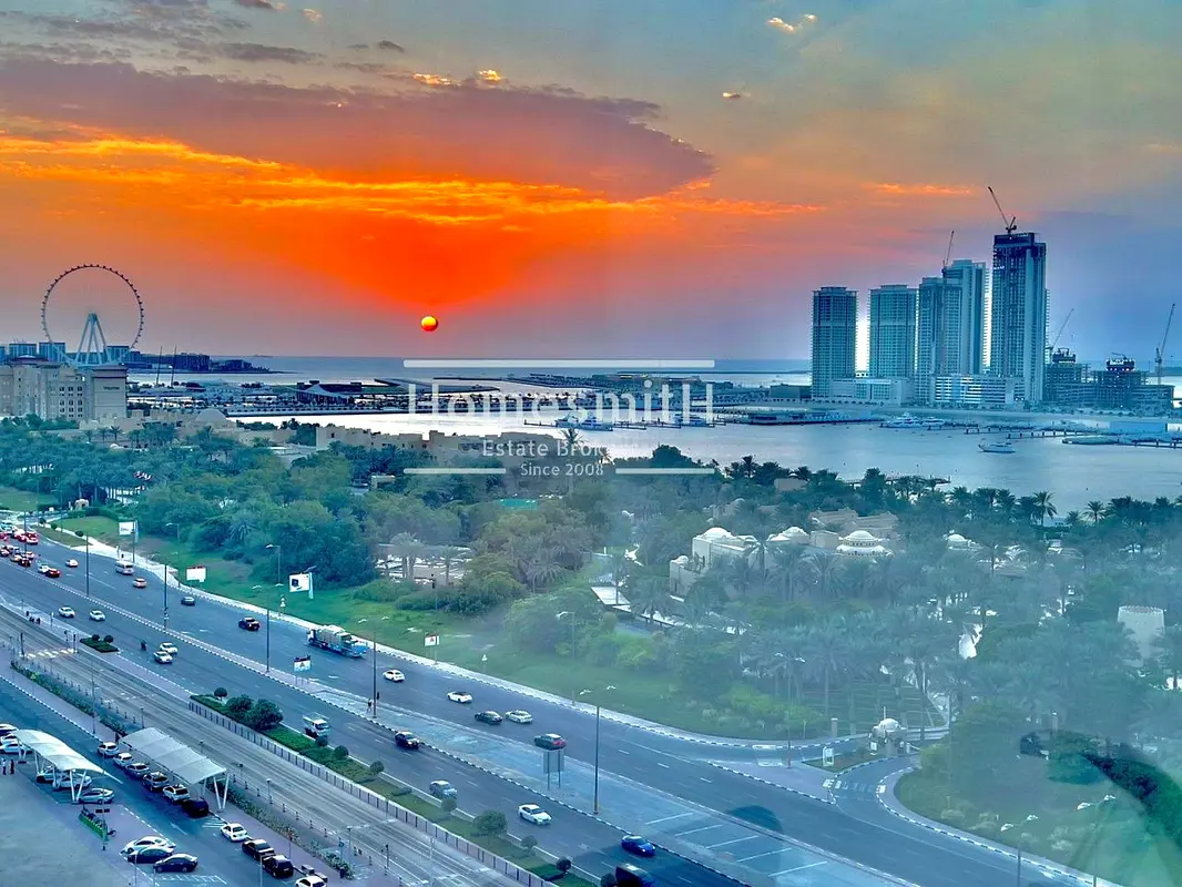 مكتب للإيجار