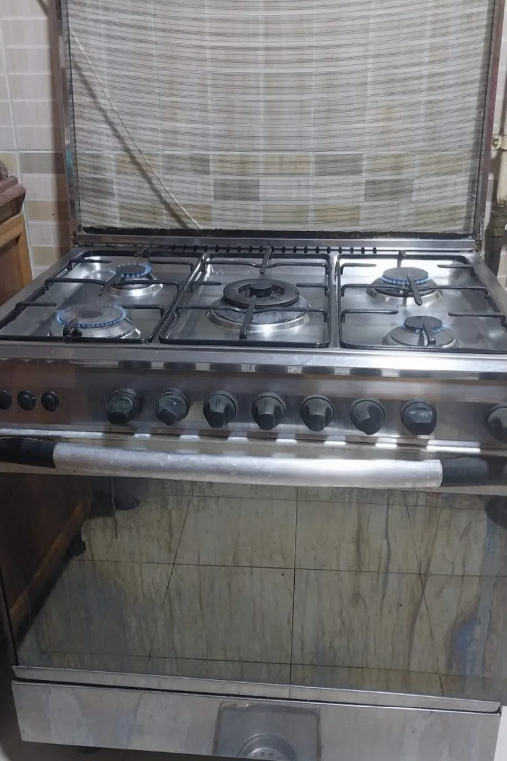 بوتاجاز يونيفيرسال ⁦⁦5⁩⁩ شعله