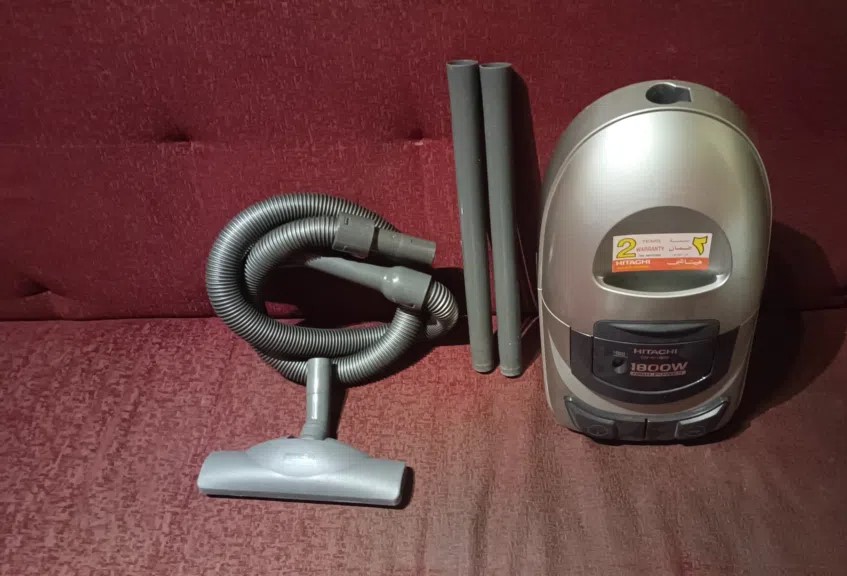 مكنسه هيتاشي يابانيه