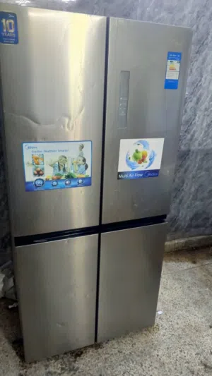 غراض مستخدمات نظيفات جداً