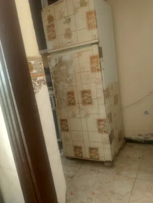 ثلاجة مستعملة. سامسونك