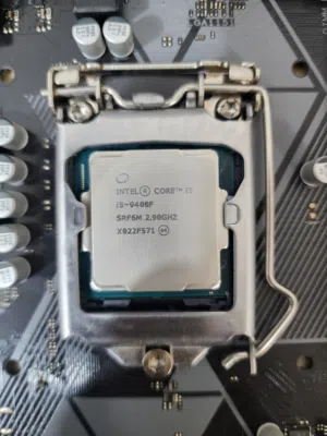 بورد ومعالج للبيع