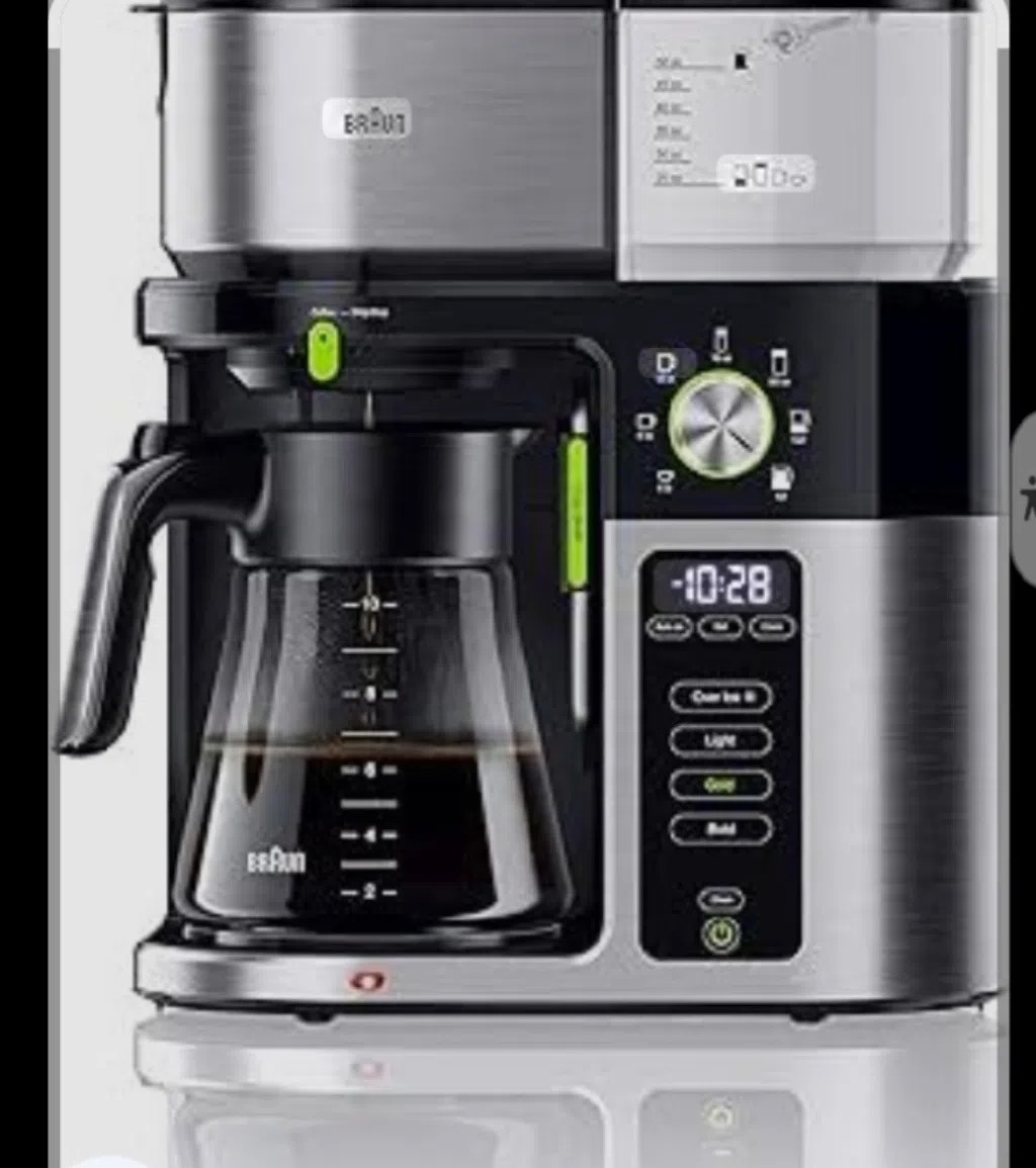 ماكينة قهوة براون