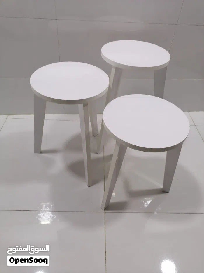 طاولات جانبيه للبيع