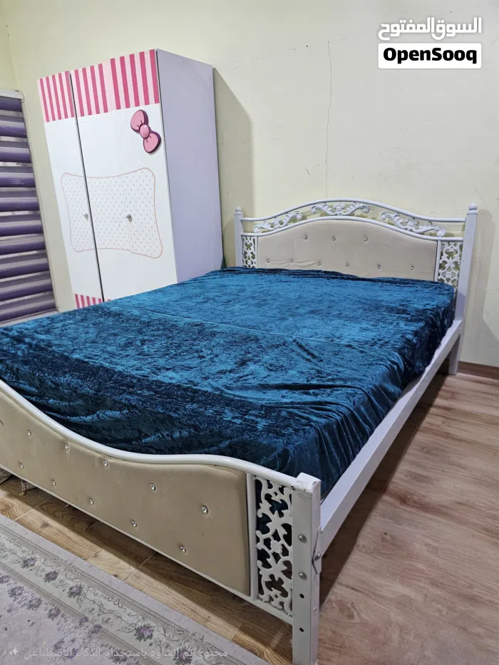 سرير نفرين حديد