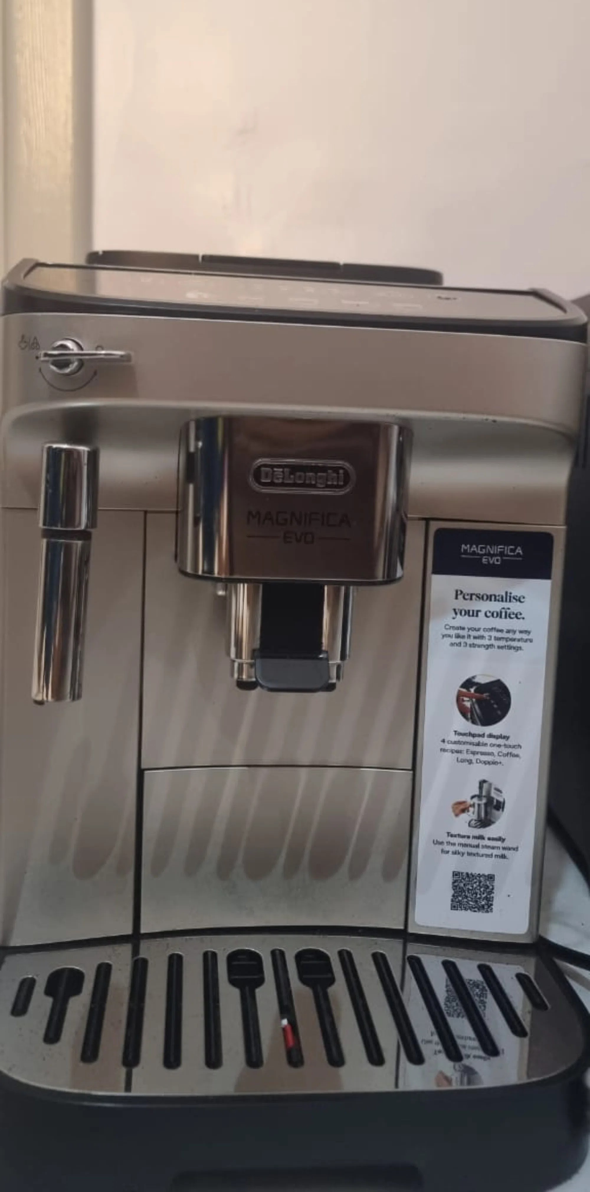 ماكينة قهوة ديلونجي