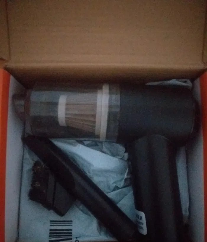 مكنسة كهربائية محمولة