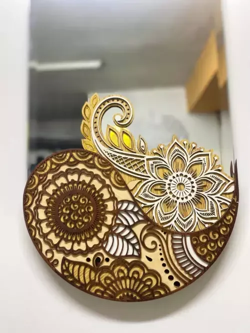 مراية مع إنارة