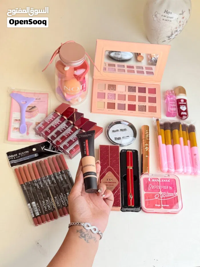 مكياج لزيادة الجمال ولأناقه