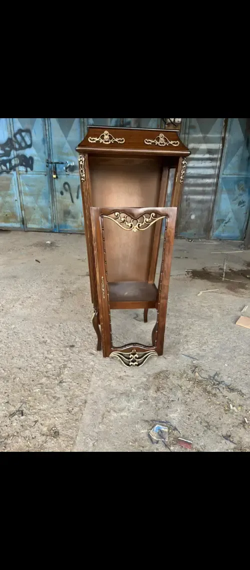 بلوريه طاولات