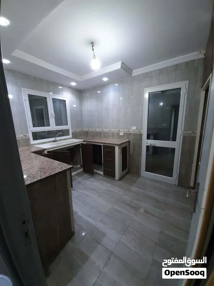 للبيع دار بطاقين بموقع ممتاز  0 أضف