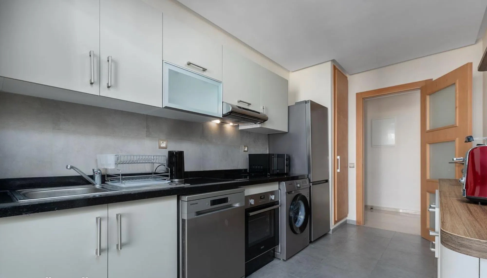 شقة للايجار مفروشة