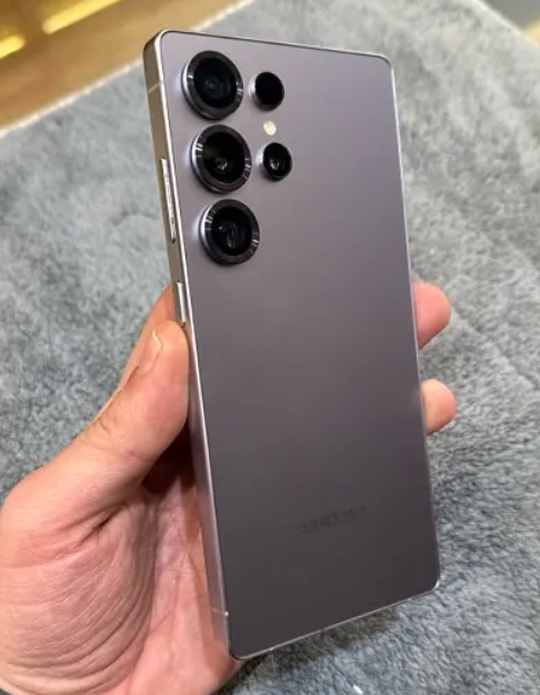 S25 ULTRA 12 RAM 512 GB