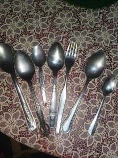 ملاعق قديمة