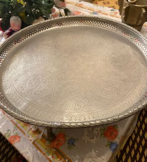 صينية فضة عمرها 100 عام