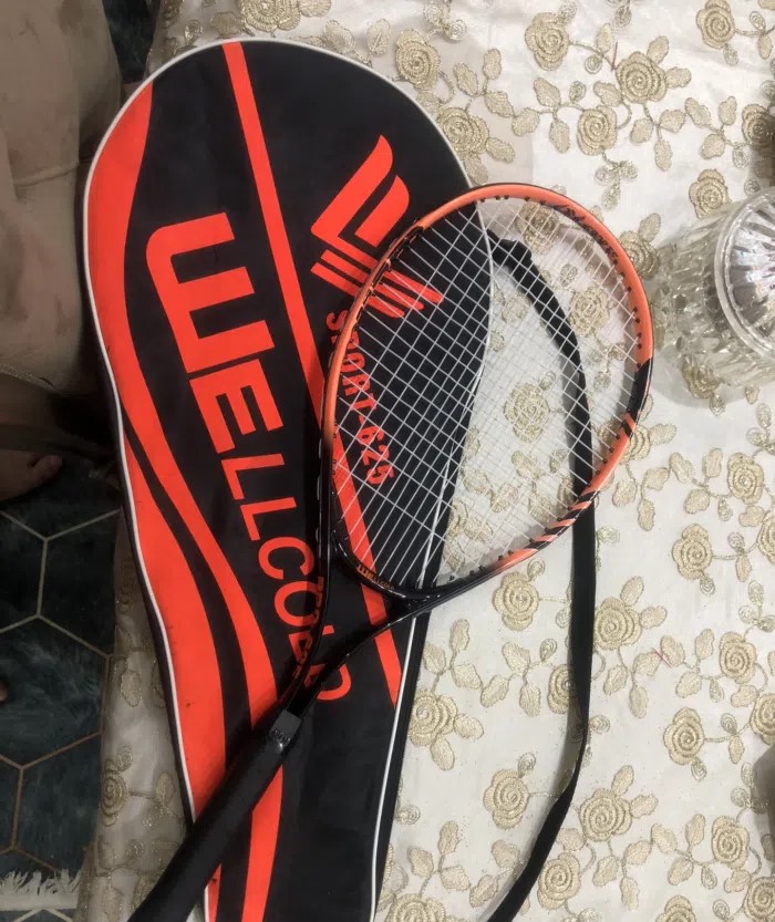 مضرب اسكواش