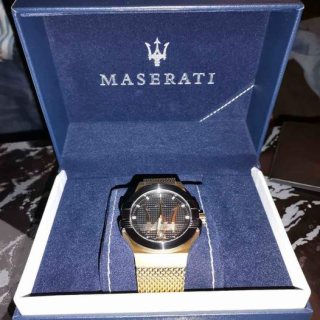 Montre de luxe maserati