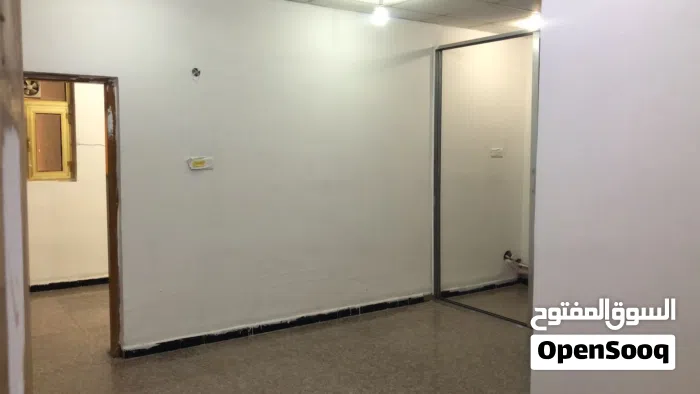 عيادات طب اسنان و اطباء فارغة للايجار في العطيفية