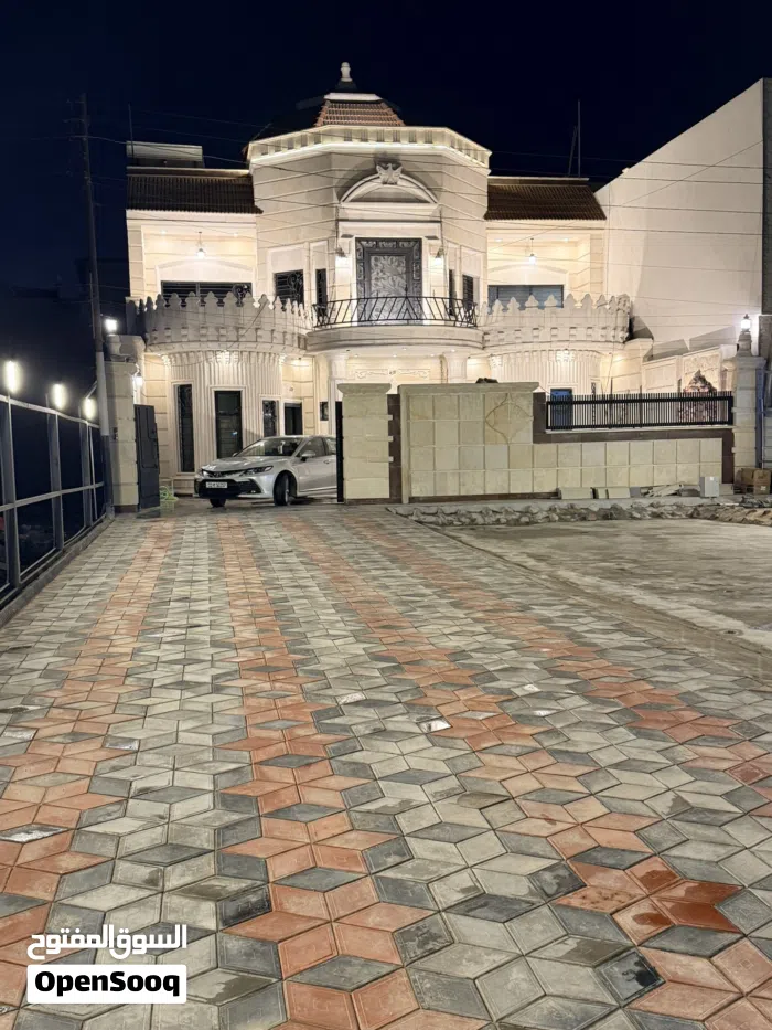 للإيجار عقار حديث وفاخر في العامرية – شارع السفارات