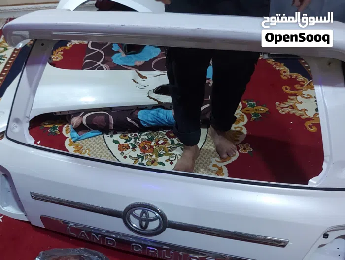 غراض لاندكروز