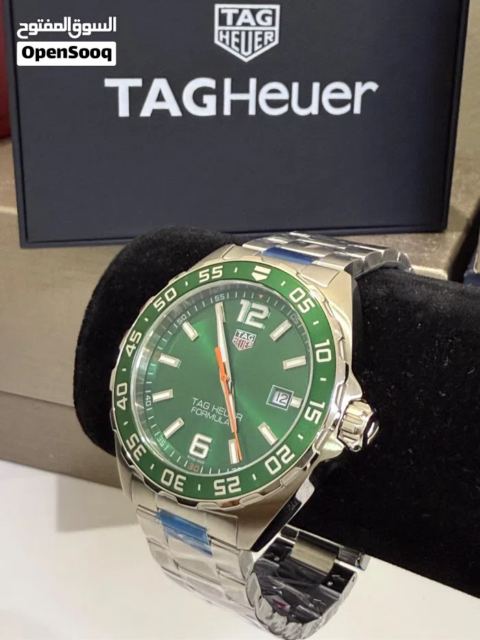 ساعات اصليه وباكافة المرفقات