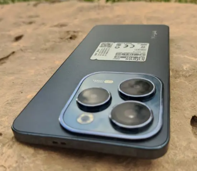 Infinix Hot 40 pro