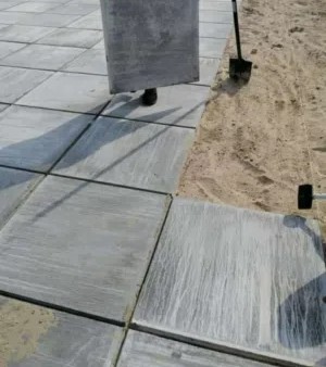 نعمل في اعادت وترميم سطوح