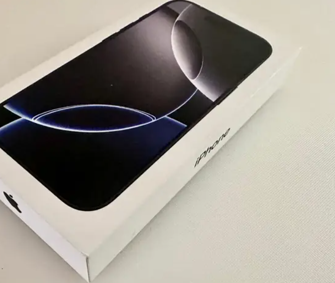 Apple iPhone 16 Pro Max