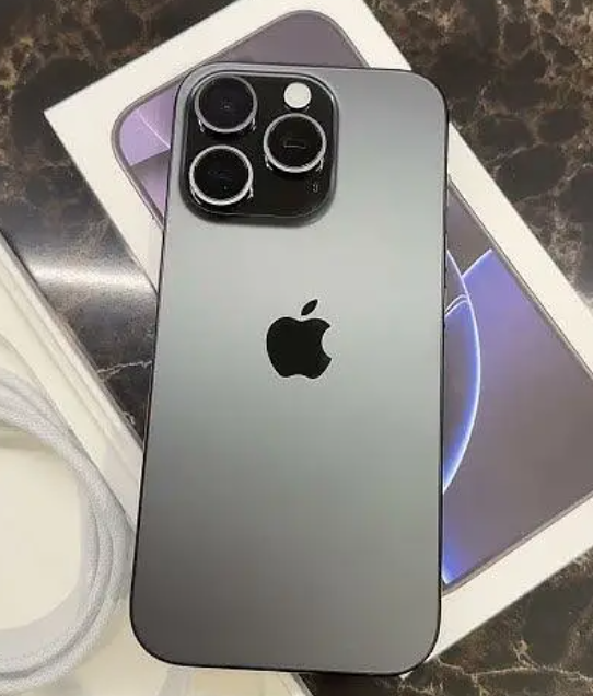 iPhone 16 pro max