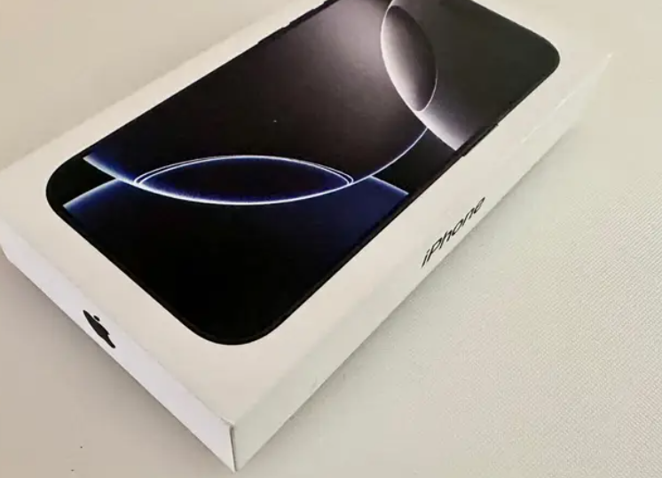 Apple iPhone 16 Pro Max