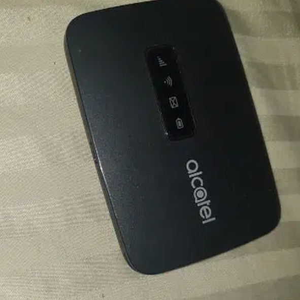 Alcatel MiFi راوتر انترنت محمول