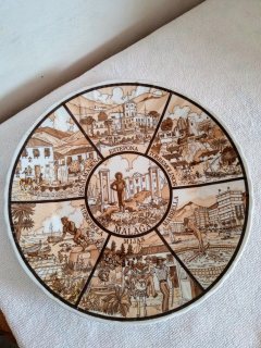 طبق انتيك من البرسلين