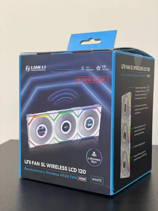 مراوح بيسي Lian Li مع شاشات