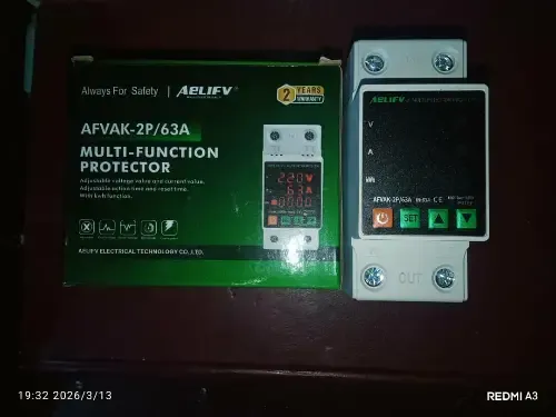 قاطع حماية مع عداد استهلاك