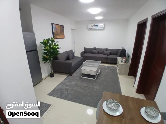 شقه ⁦⁦vip⁩⁩ غرفتين وصاله مفروشين للإيجار في الخوض