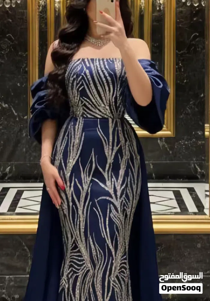 ابيعه ب60 يلبس من 42 لل44 كلش فخم