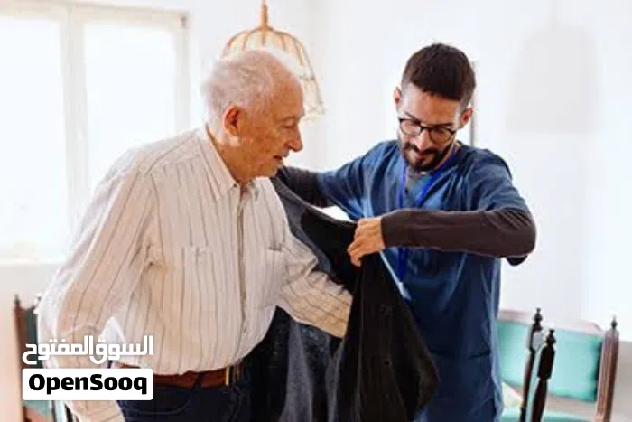 نوفر خدمات رعاية كبار السن في المنازل و تنظيف البيوت