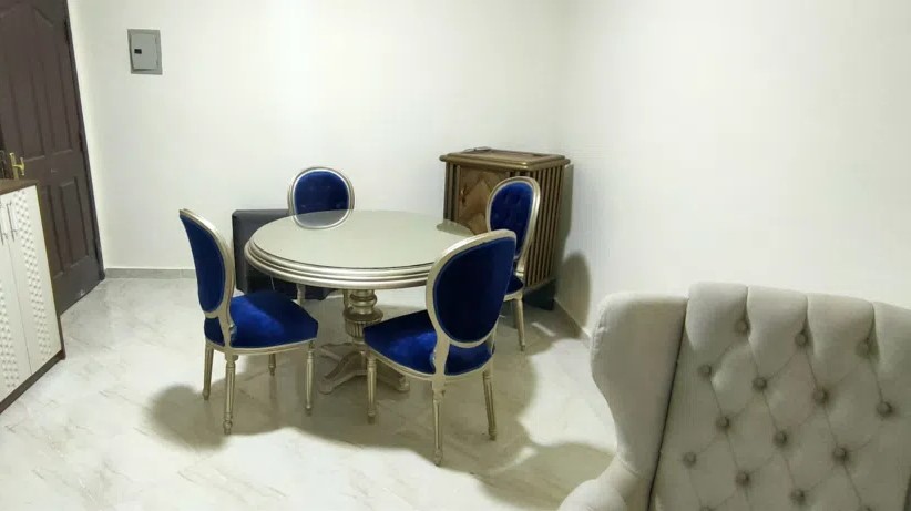 سفرة فرنساوي للبيع