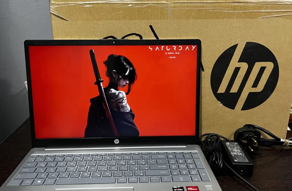 HP Laptop Ryzen 7 7730U