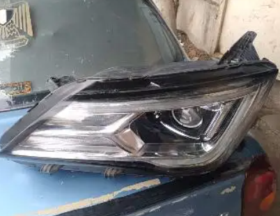 فانوس امامي شمال ام جي ٥