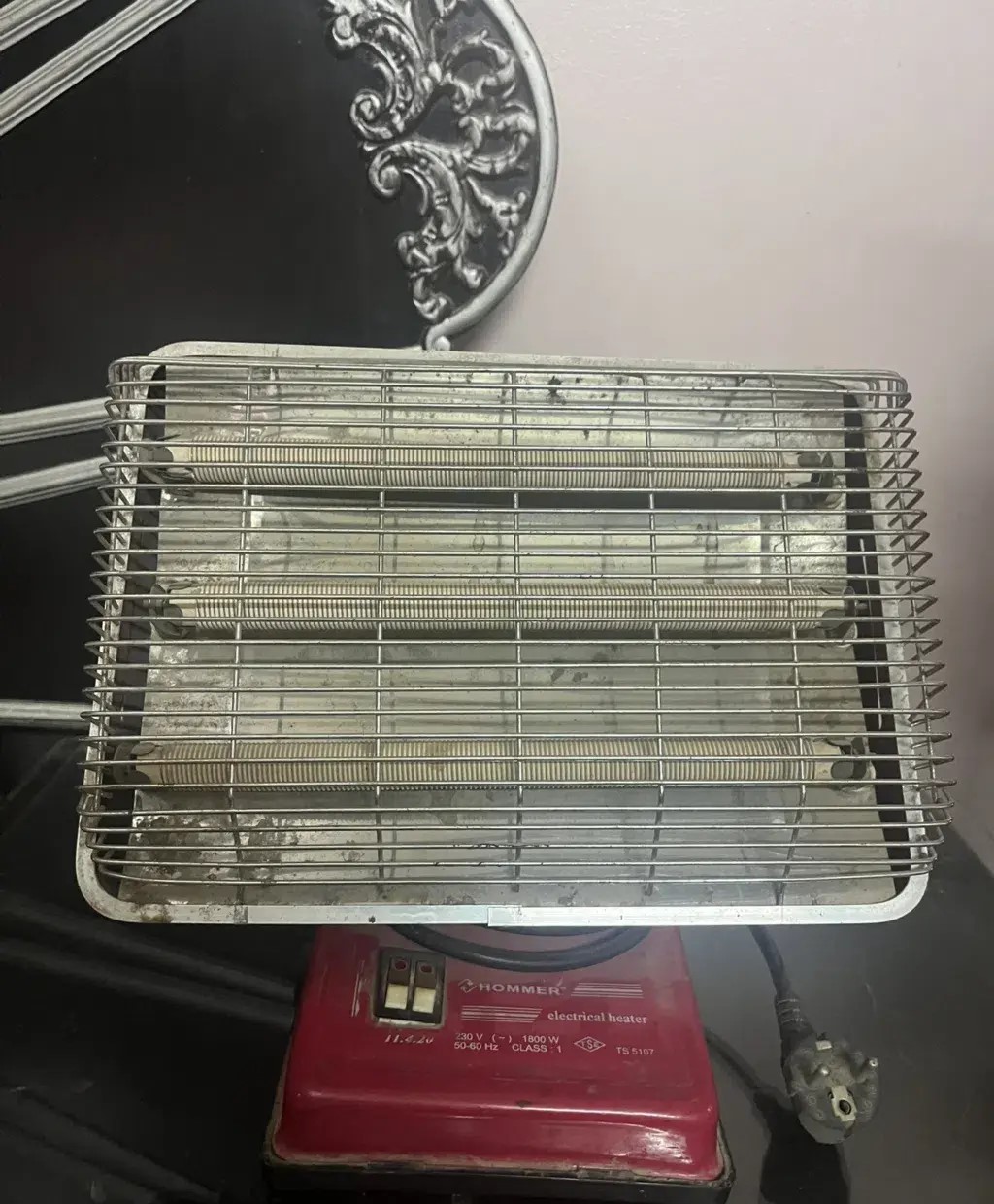 للبيع دفاية كهربائية