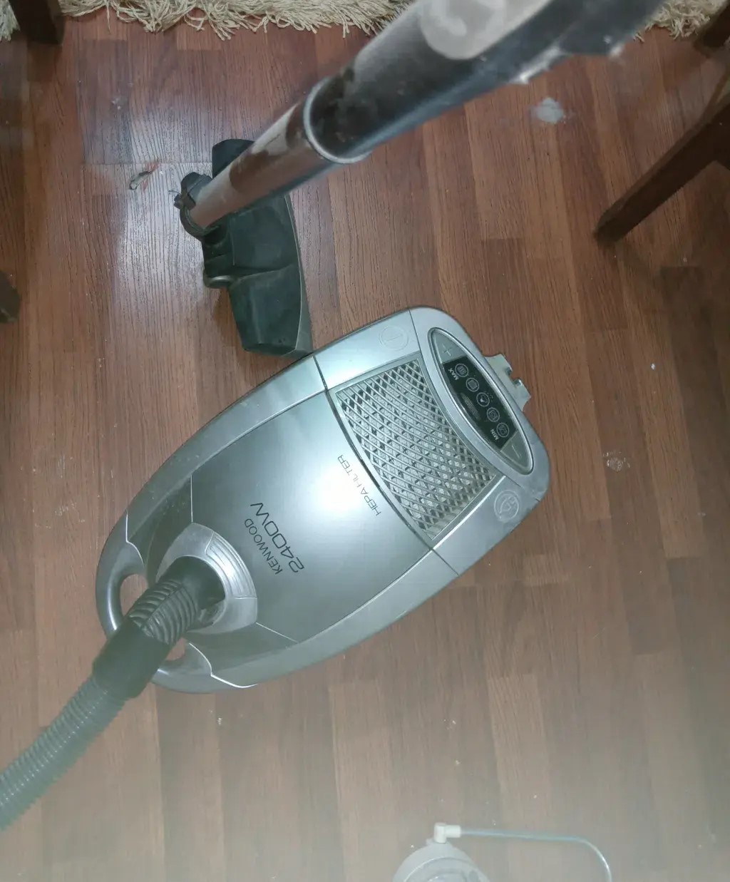 مكنسه كينود