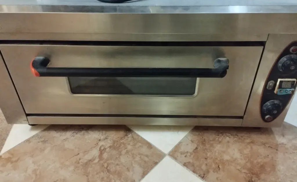 فرن دك للبيتزا والمخبوزات