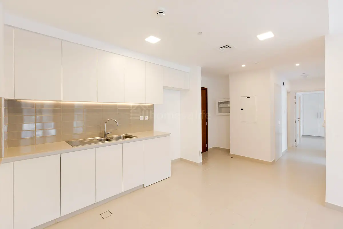 2BR | POOL VIEW | TENANTED