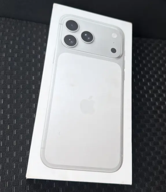 IPhone 17 pro max 512 GB