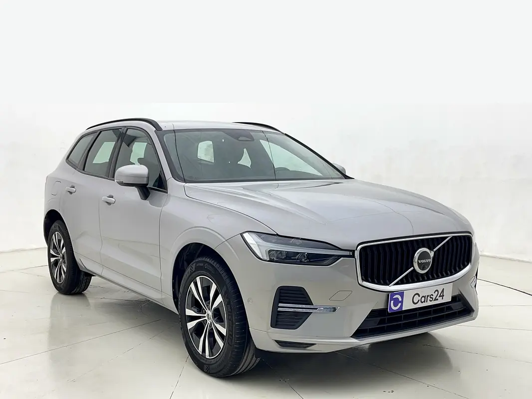 Volvo XC60 B5 Core 2023