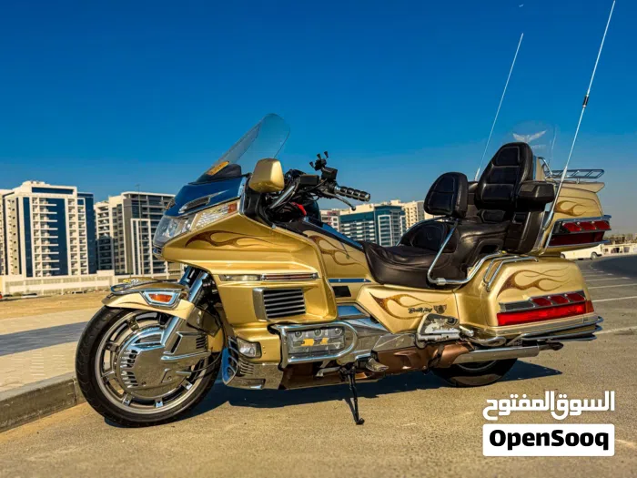 هوندا ⁦Gold Wing