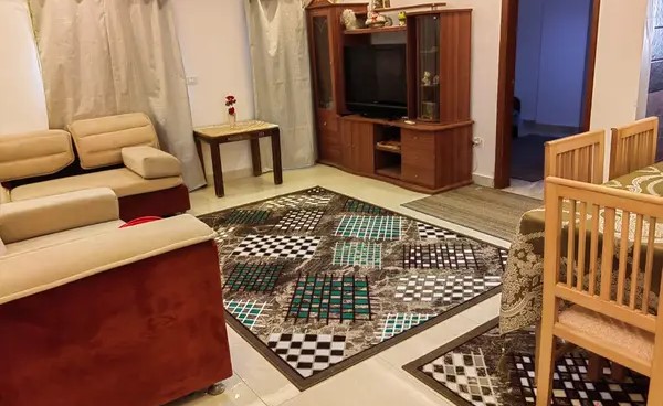 شقة مفروشة ومكيفة للايجار في اكتوبر