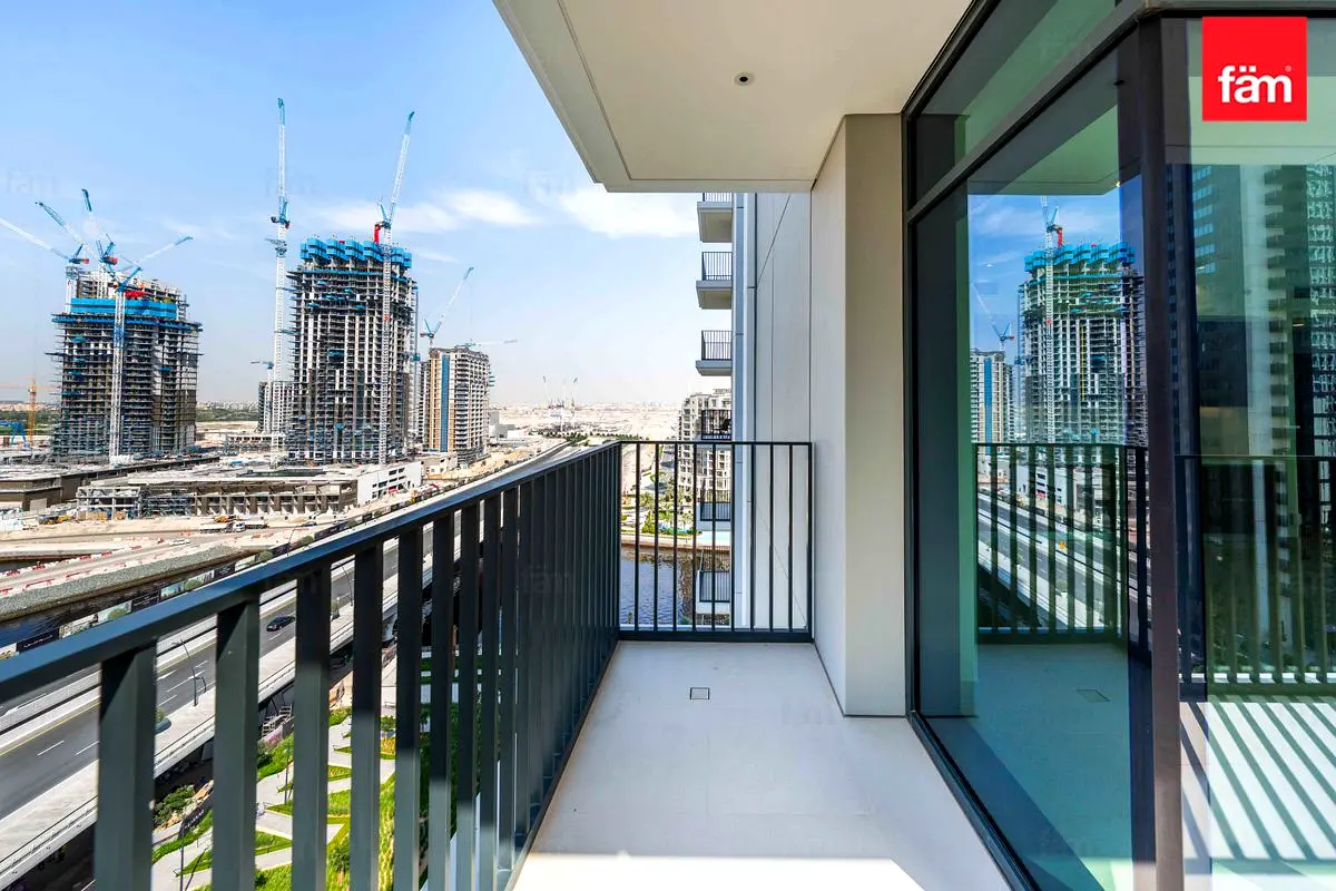 Corner Unit | Spacious | Vacant Unit
